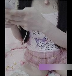 纯情双马尾主播,粉色系列穿搭娇嫩可人