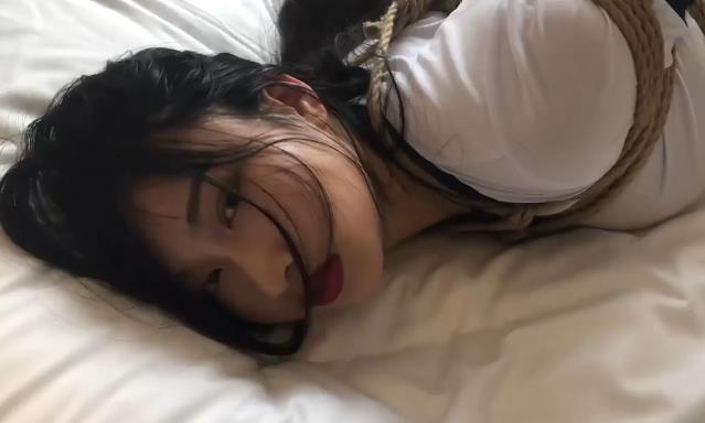 《绳精病:收藏级资源,原创人自拍,时长40分钟,捆B教育,炮J教学》