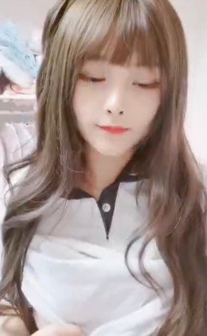 网红女仆装女秘书玩具15部视频,清晰心动漂亮