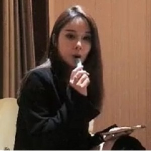 高冷女神冷艳呐喊，1V317M视频百度盘分享