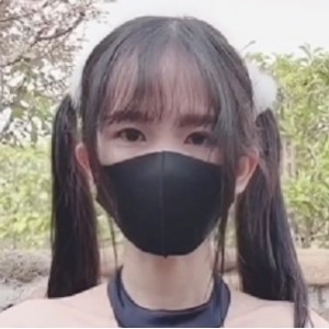 遇到一些视频内容重复的情况，但请不要担心，这只是Nezukojapan的创作风格。其次，这个合集是自行打包的，所有视频都是自购首发，保证原创性。最后，如果您对N