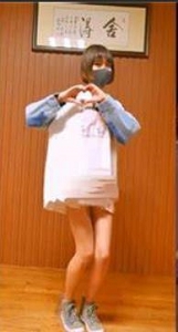 抖音网红钰儿舍得妹：边跳边脱视频大放送