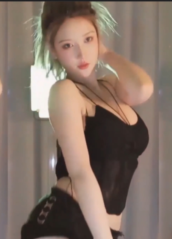 Minana大摆锤1小时剪辑版，6.76G百度云视频