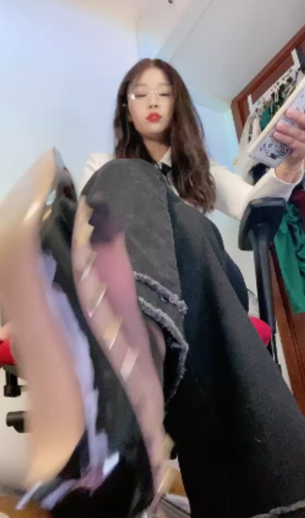 白桃S-第一视角-功能考试:191MB视频精彩呈现,百度云下载火热进行