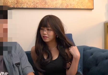 糖心特辑:女主管自拍视频37分钟,颜值气质吸引小伙伴,情况迷人,下载观看!