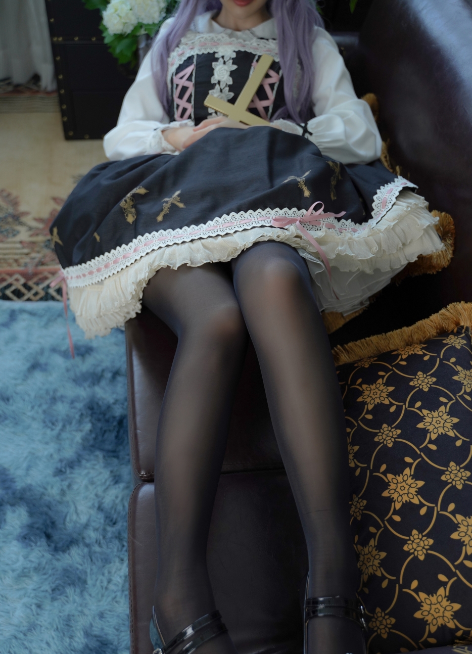 铃木美咲:软软趴在床单上,视频大小310g,收藏917,百度ED2K链接,布洛妮娅新作