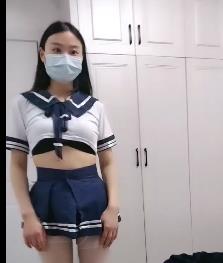 精兵女神自拍大片，1V3.4G视频曝光，亲姐妹共演道具秀！