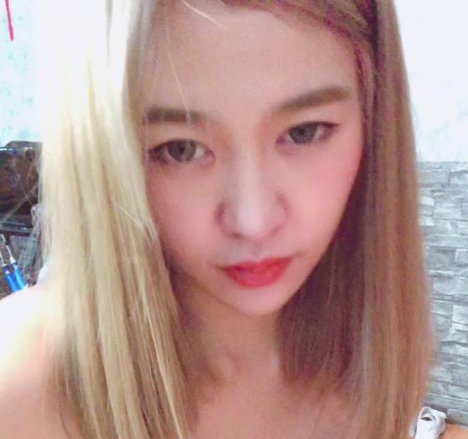 车衣美眉：8.7GOnlyFans福利姬视频集，修车身材一应俱全！