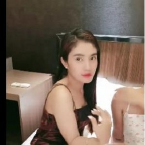 散打哥带你体验神秘酒店多人直播[6V4.3G]