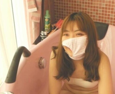 虎牙人气火爆本土超有尺度挑战极限女神口味重浮力姬最强某处（李小莫）最新合集33V16.1G