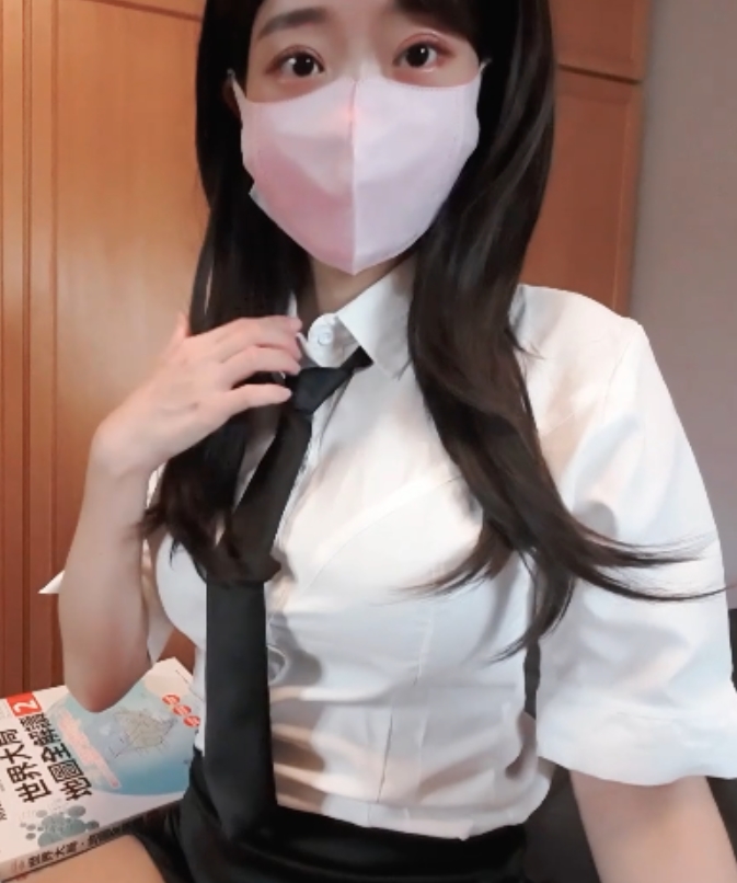 百度胡言乱语瑜伽教练ssrpeach视频合集121部23.8G，激励学生