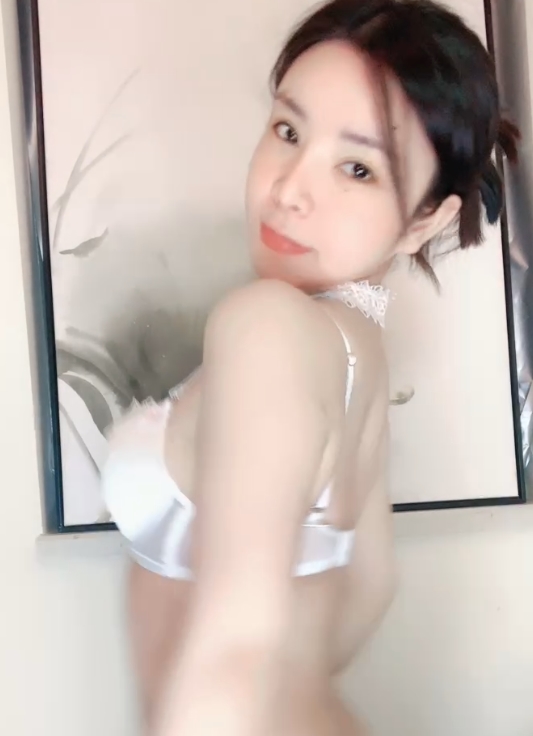 142GB火爆给力舞婉儿110部抖音