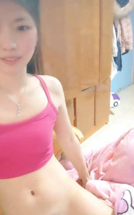 清雅婷居家自拍106部225G火热