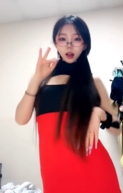 03小师妹推特实战劲舞合集27部14.85G太顶了