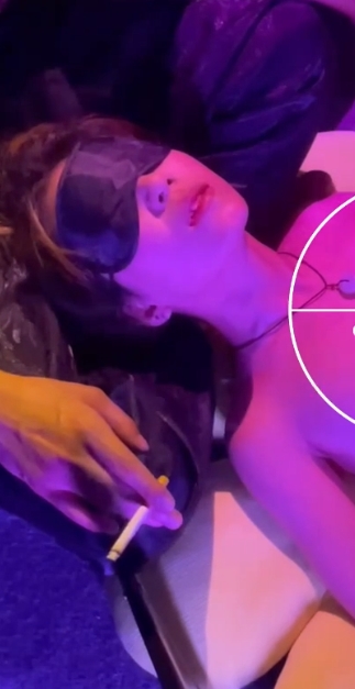 小黑屋顶级指教大佬推特福利视频88部8.2G隐秘珍藏