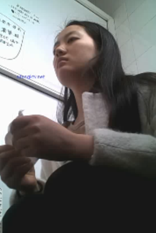 匿名达人厕所实拍20V职场女性17G超真实视角