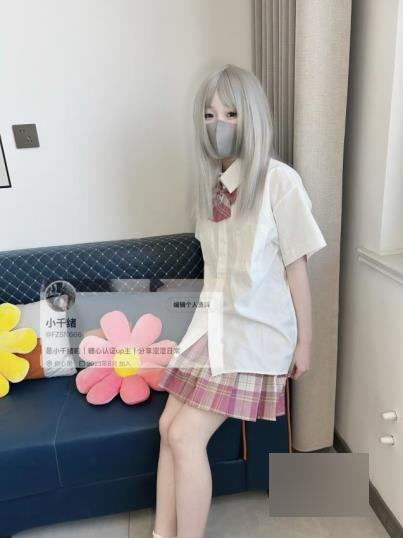 推特小千绪白净妹子全系列NV合集1.6G超清纯