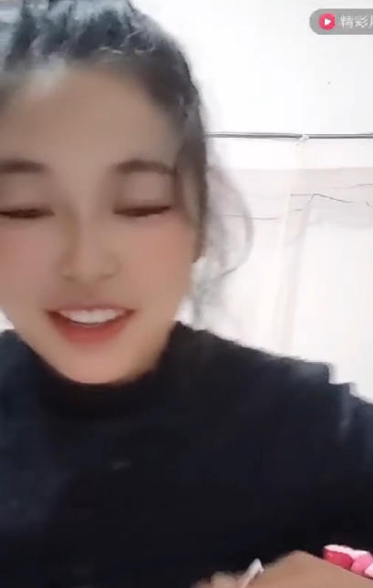 抖音李薇露私密PK合集百部5G绝密珍藏