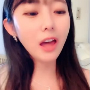 推特小魅魔呐喊2V785.4MB湿漉漉