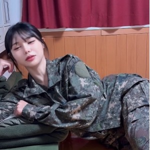 徐婉宿舍高清特辑88部36D蜜桃臀1.55G学长查寝