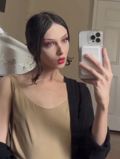 推Coral礁伪娘火辣热舞合集162V23G