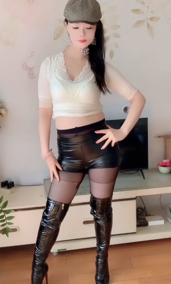 热舞诱惑淼淼快手15V541MB太火辣