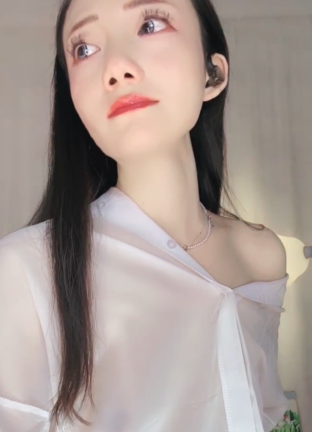 宝格美沉沦御姐热舞3V3.35G绝了