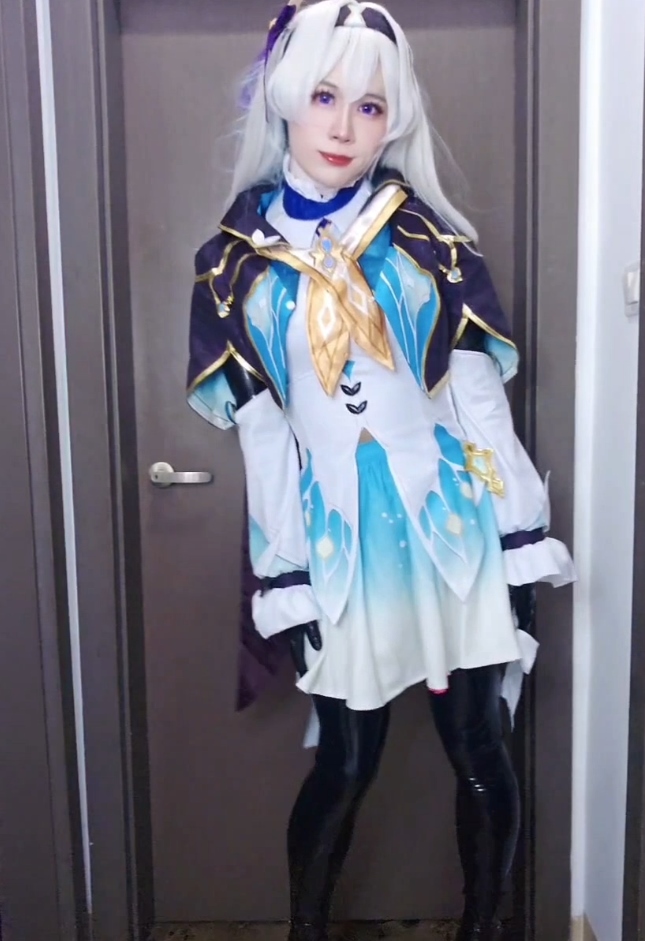 阿优胶衣男娘COS大包100V160G绝了