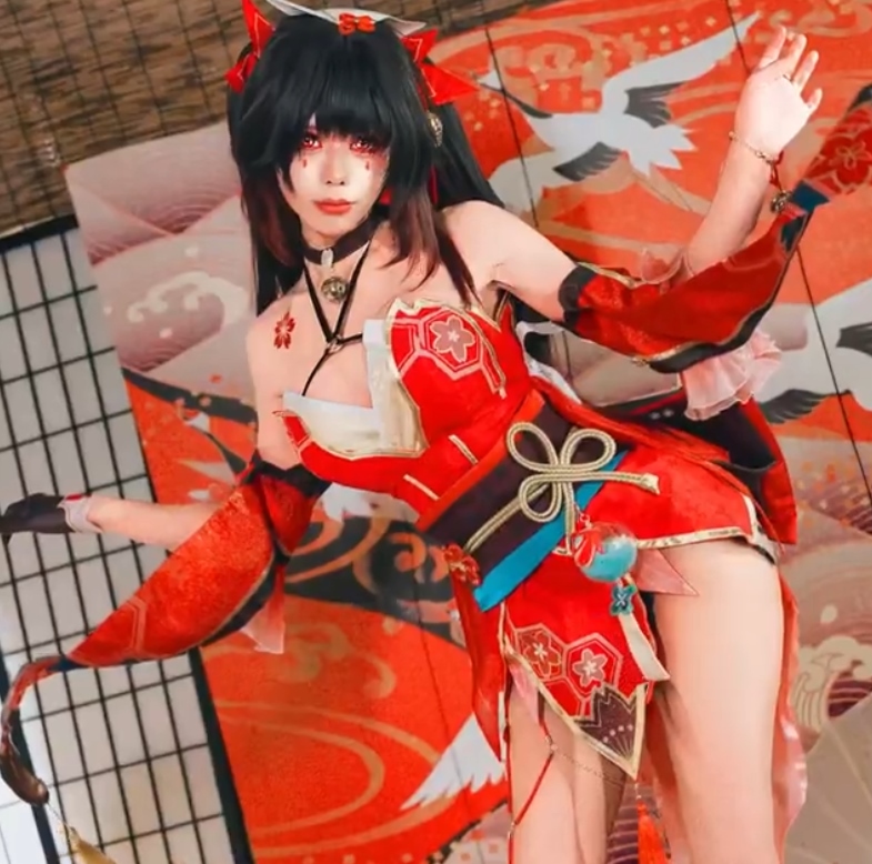 推特爱吃鱼的猫TS超辣福利38v889M珍藏版